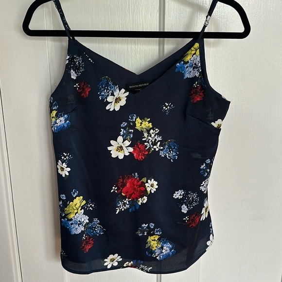 Floral banana republic tank top - Picture 1 of 1